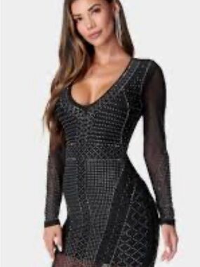 Bebe
Crystal Mesh Midi Dress